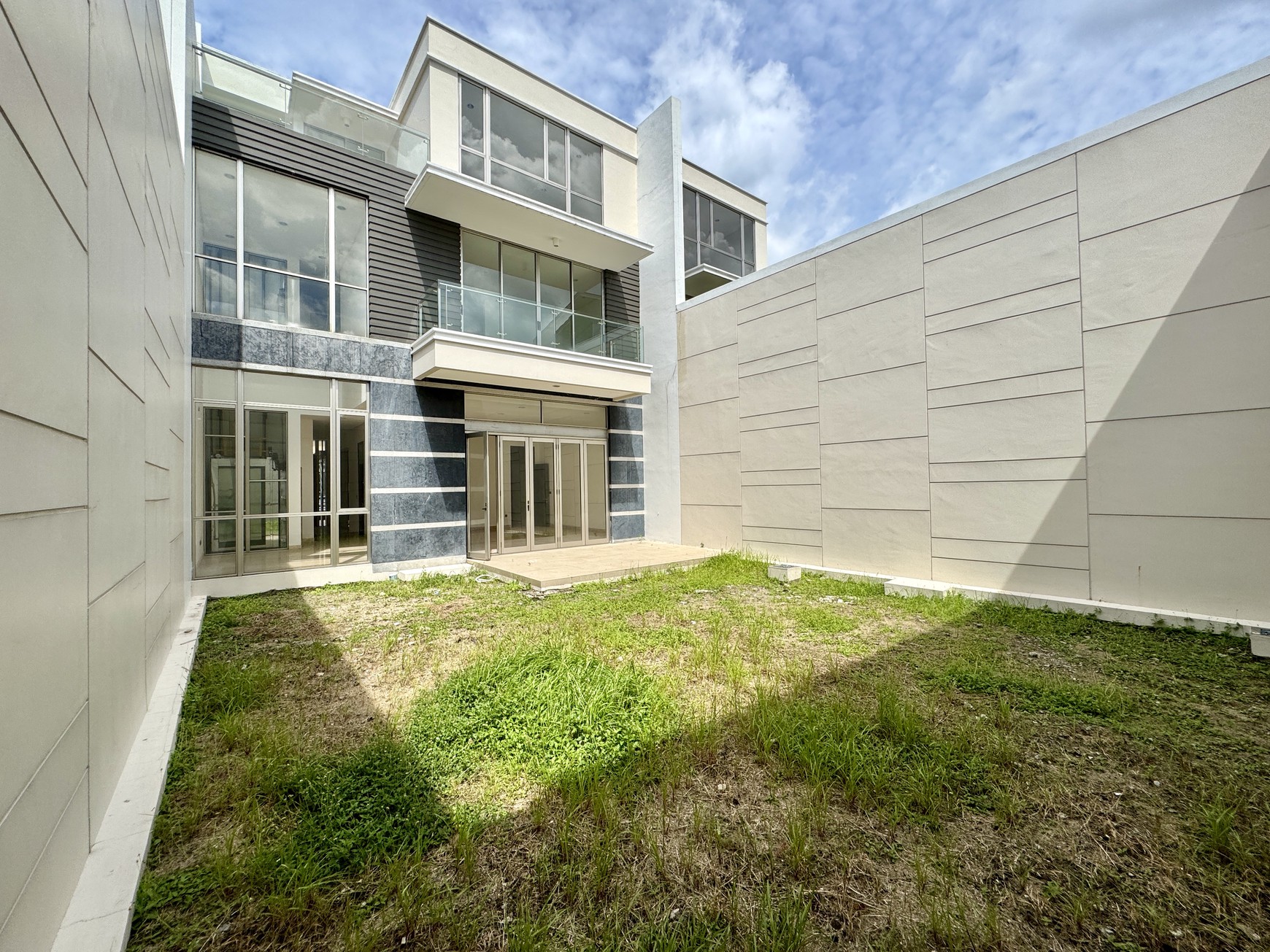 Dijual Rumah Mewah The Chopin Signature Golf Island PIK