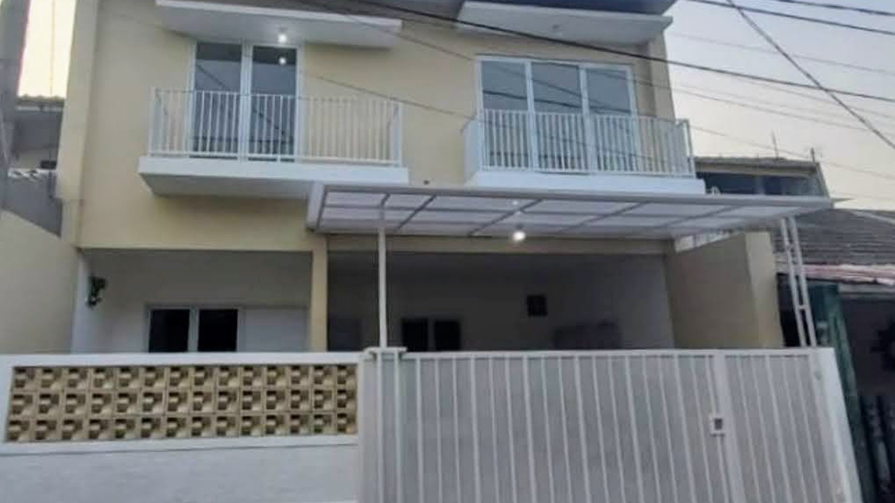 Rumah bebas banjir di graha prima sukmajaya