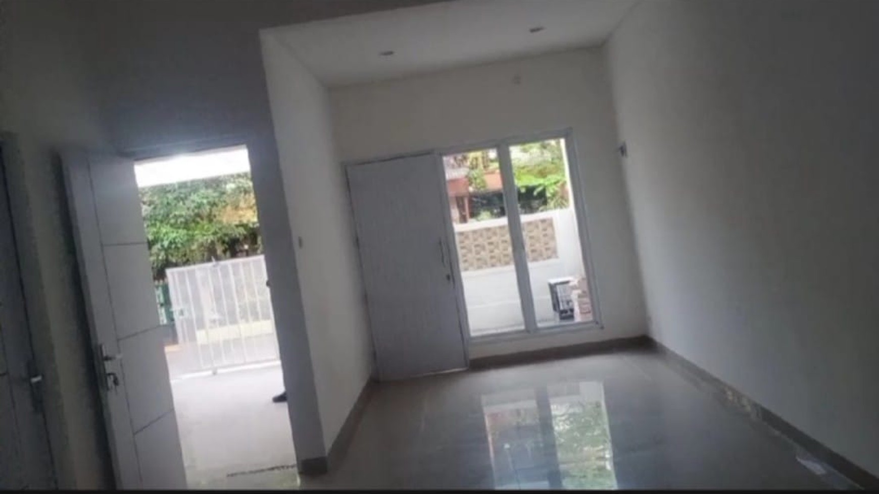 Rumah bebas banjir di graha prima sukmajaya