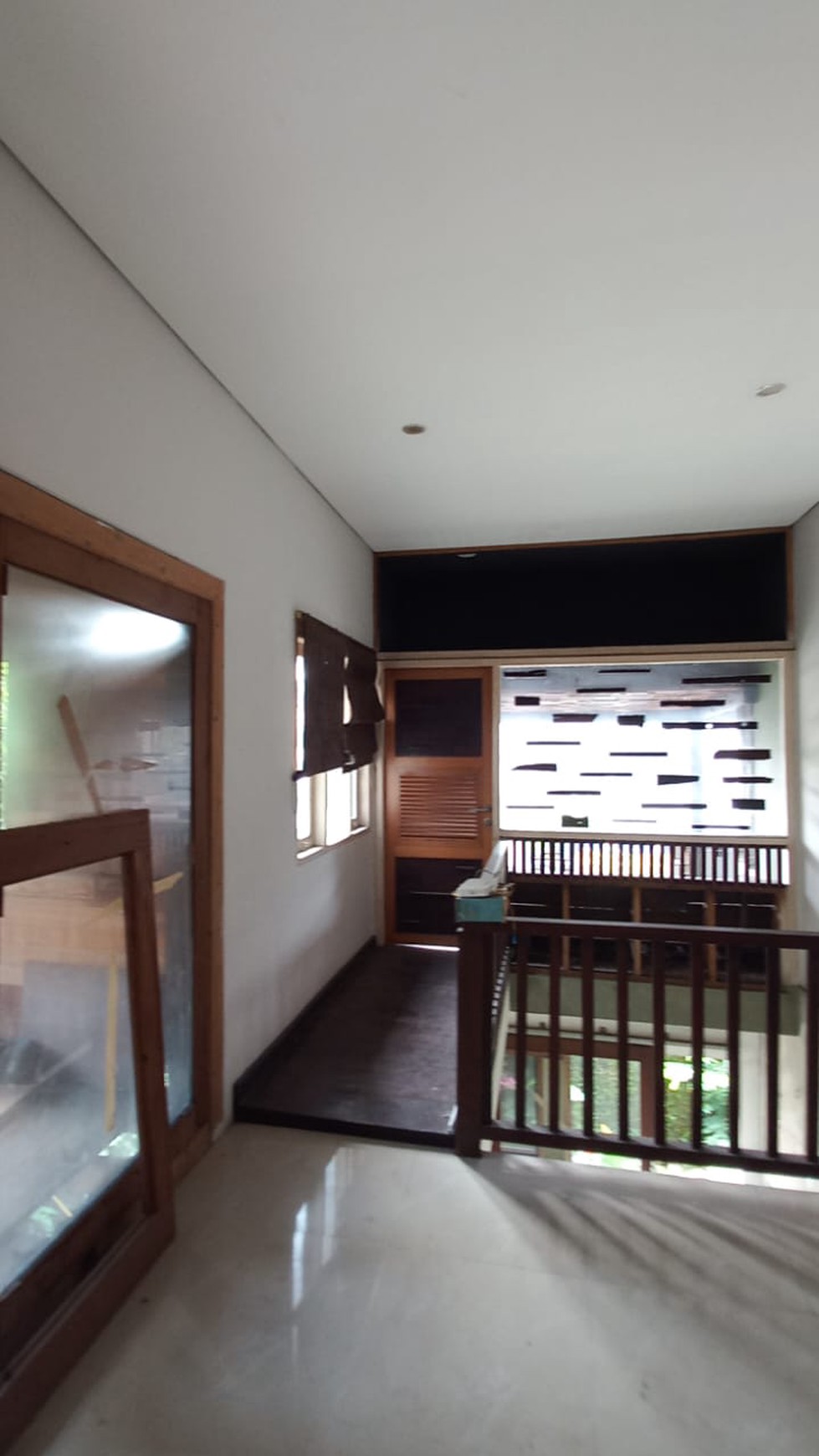 Rumah bangunan kokoh, Lokasi strategis di Bintaro