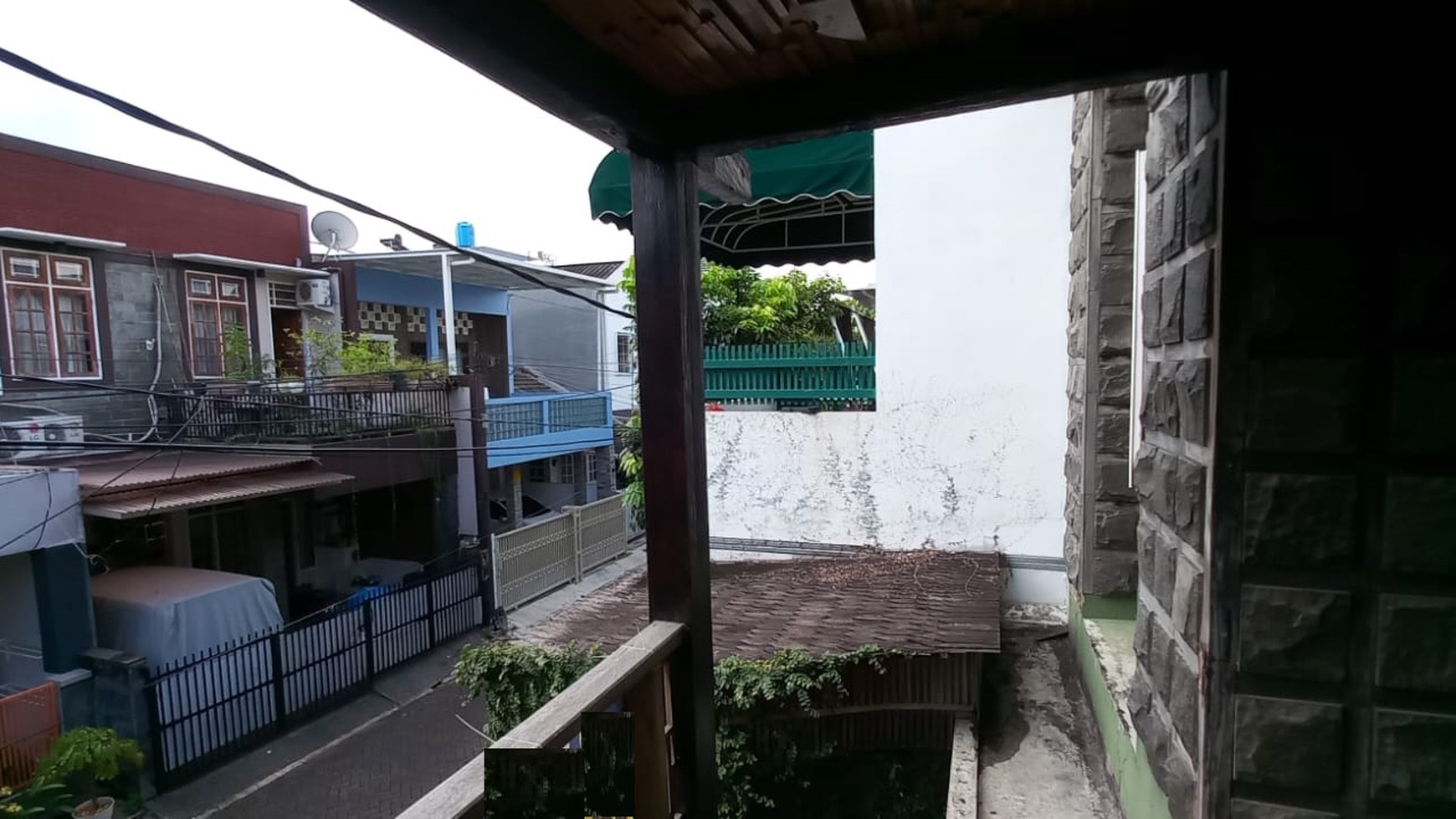 Rumah bangunan kokoh, Lokasi strategis di Bintaro