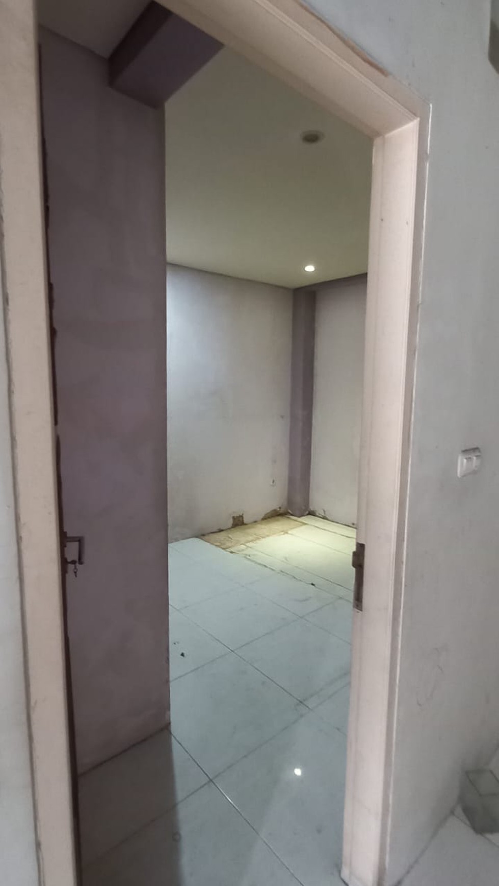 Rumah bangunan kokoh, Lokasi strategis di Bintaro