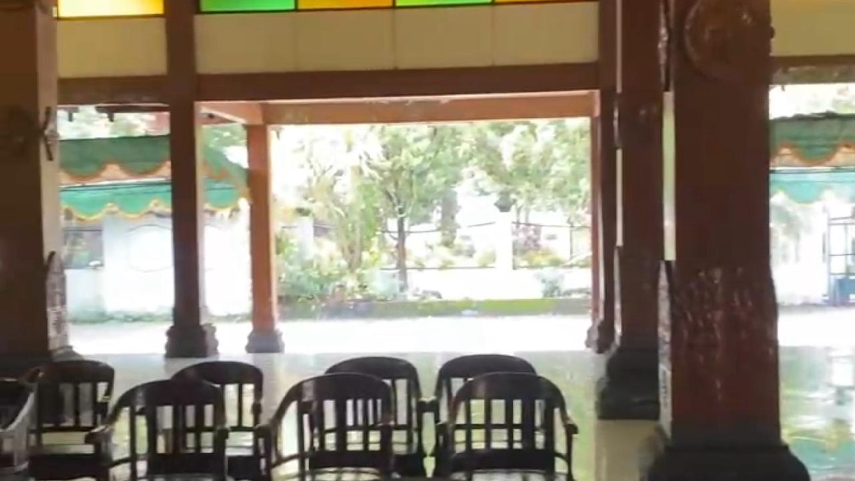 Rumah Luas Cocok dijadikan Gedung Pertemuan, Cluster, Ruang Usaha di Jogja (Kota)