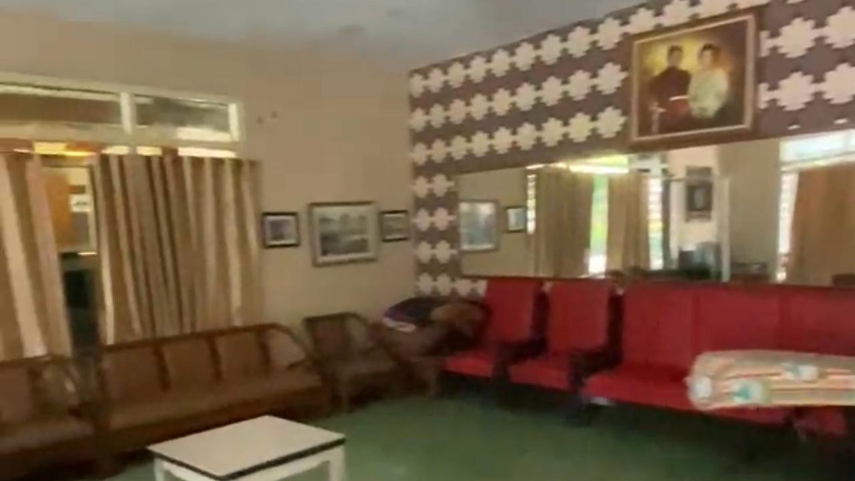 Rumah Luas Cocok dijadikan Gedung Pertemuan, Cluster, Ruang Usaha di Jogja (Kota)