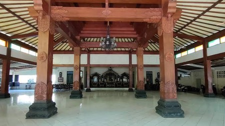 Rumah Luas Cocok dijadikan Gedung Pertemuan, Cluster, Ruang Usaha di Jogja (Kota)