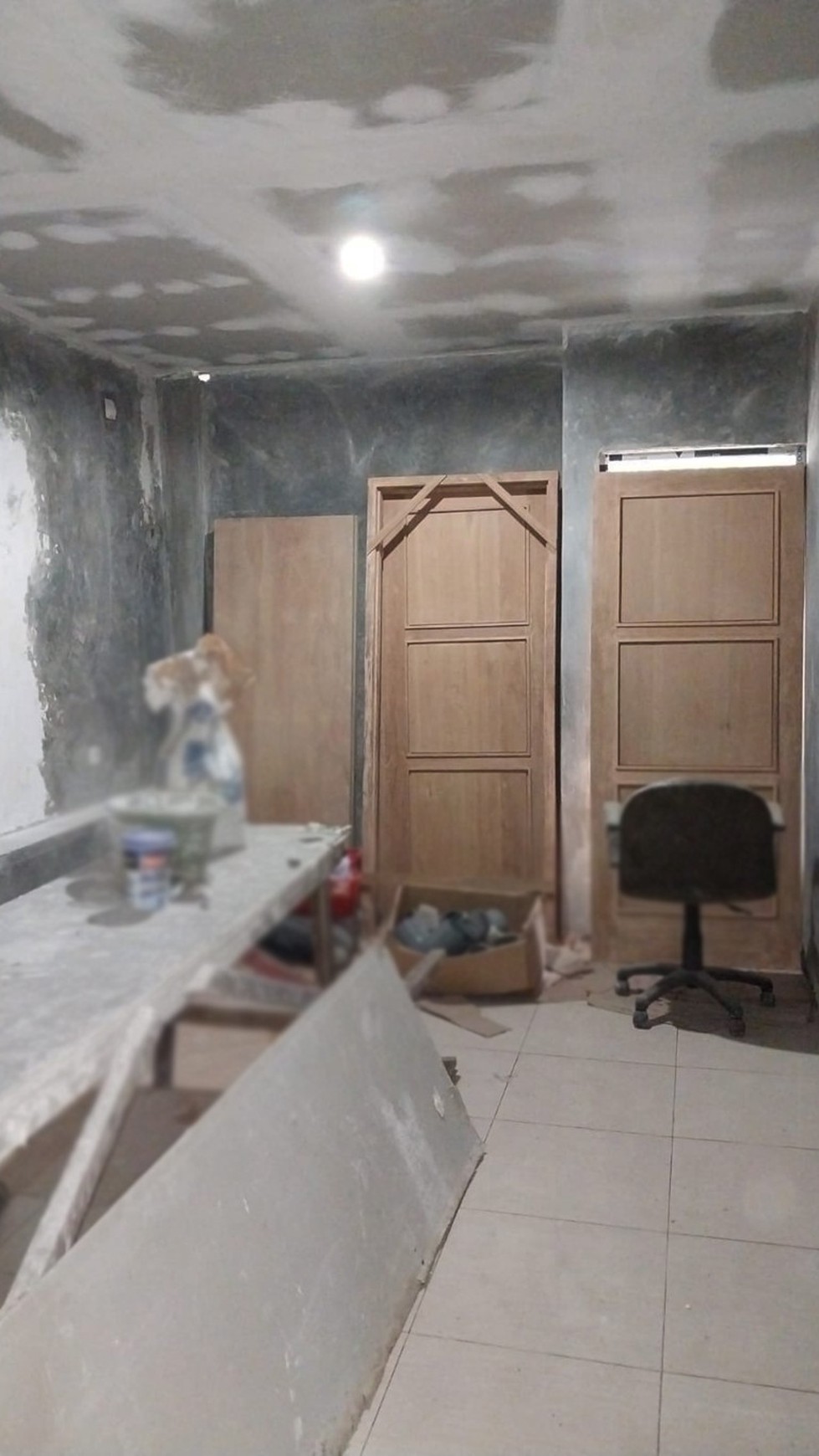 FOR SALE MURAH Rumah Kost Exclusive 17 Kamar Bendungan Hilir, Jakarta Pusat