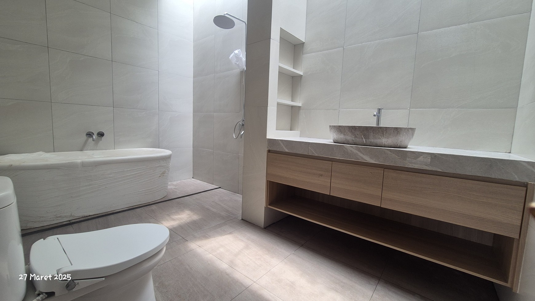 Rumah Hitung Tanah Area Cipete