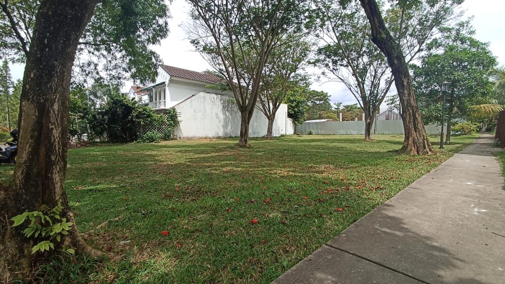 Dijual cepat hanya 11.5jt/ m2 tanah kavling foresta ultimo bsd city tengah kota siap bangun