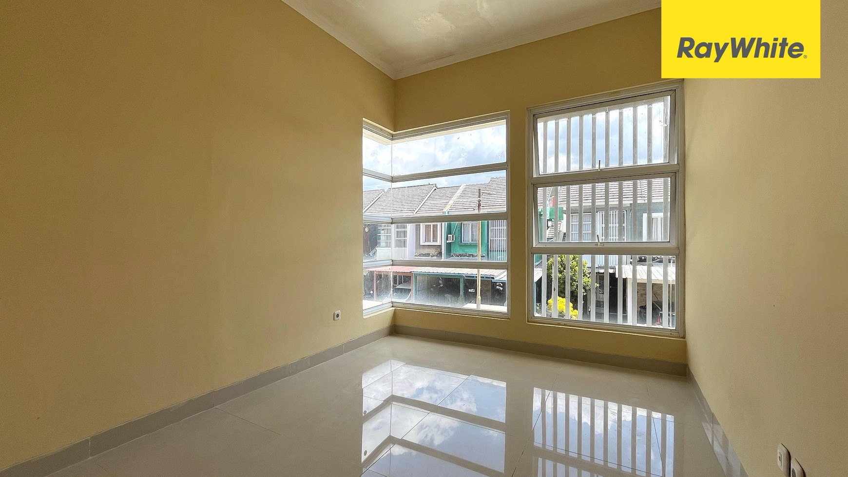 Rumah 2 Lantai di Metland Transyogi, Cibubur