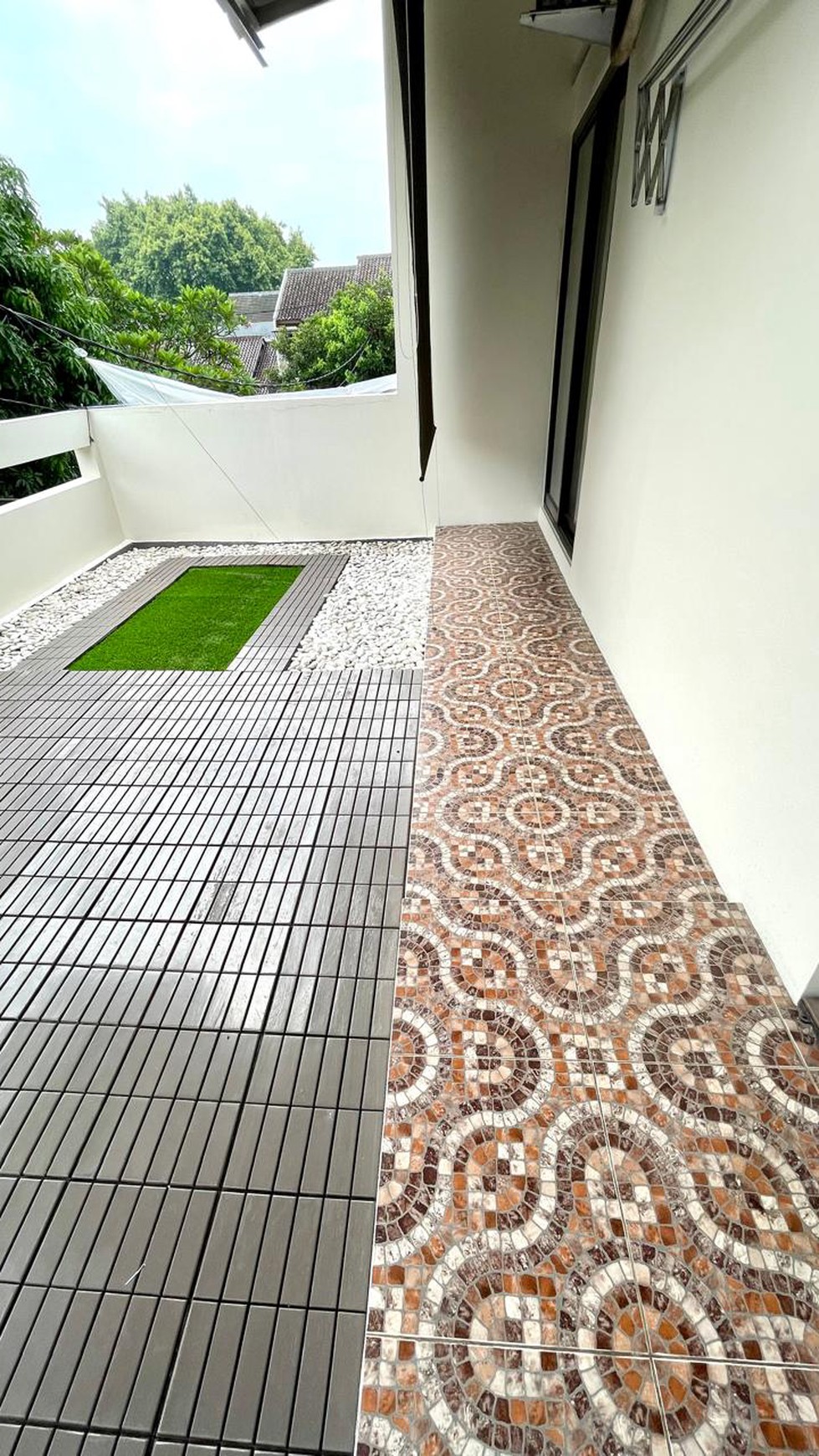 Rumah Siap Huni dengan Hunian Nyaman dan Asri di Ciputat.