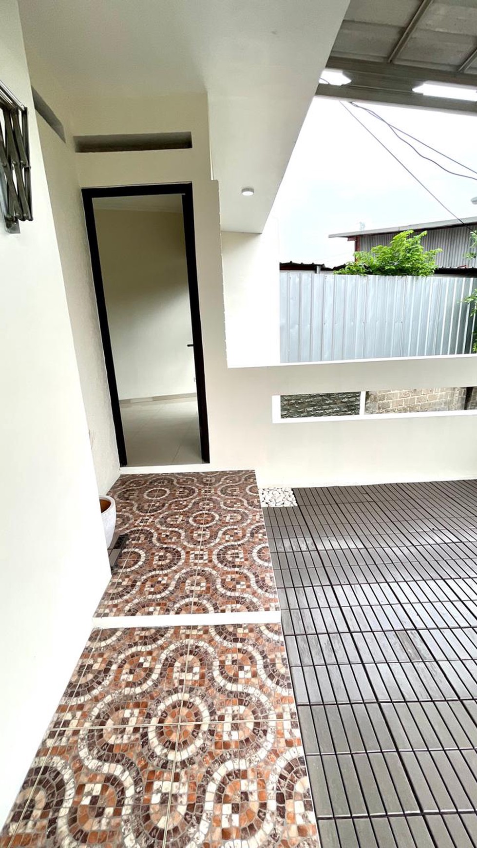 Rumah Siap Huni dengan Hunian Nyaman dan Asri di Ciputat.