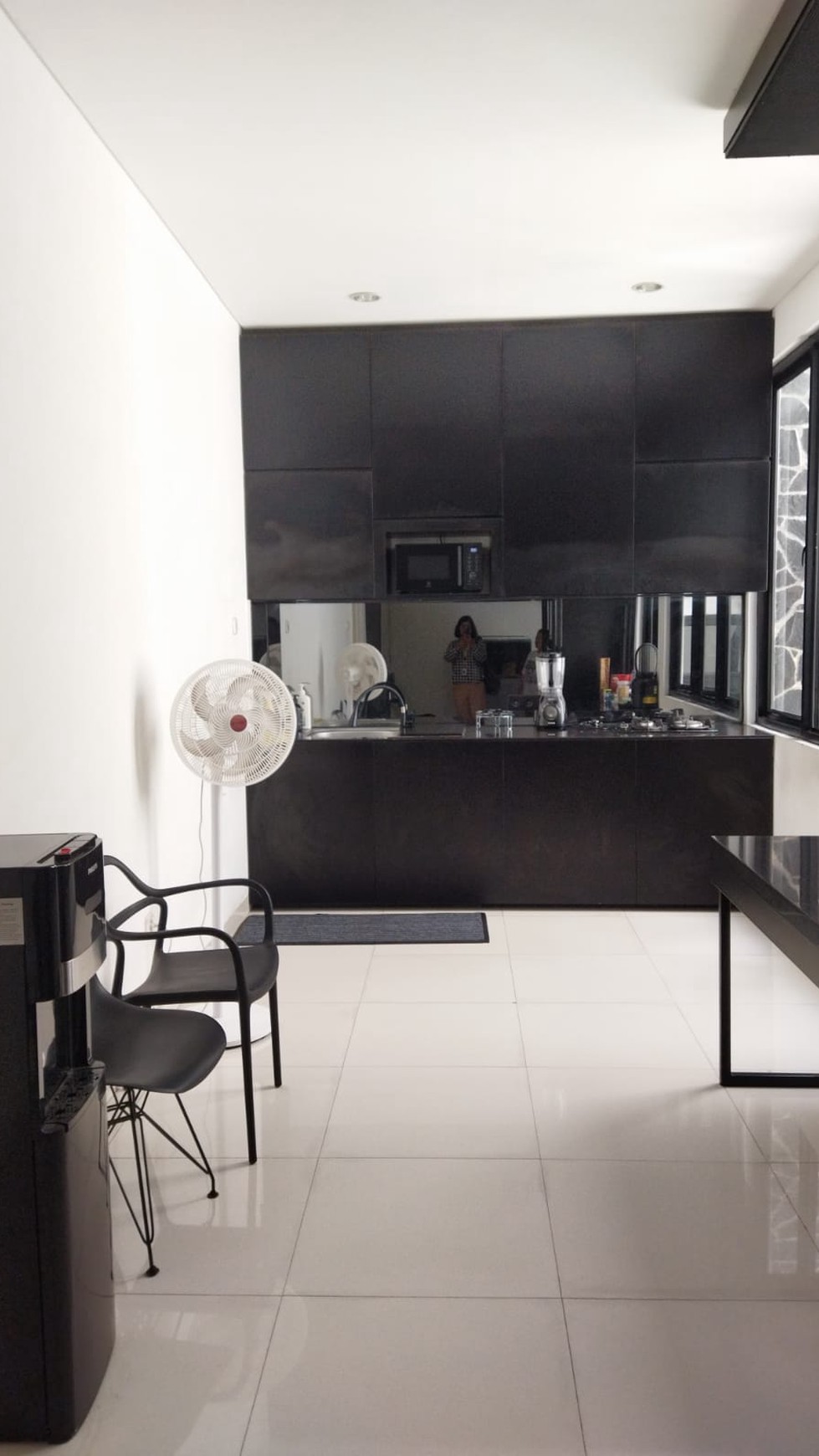 Investasi Rumah 3 Lantai di Lokasi Strategis Patal Senayan Jakarta