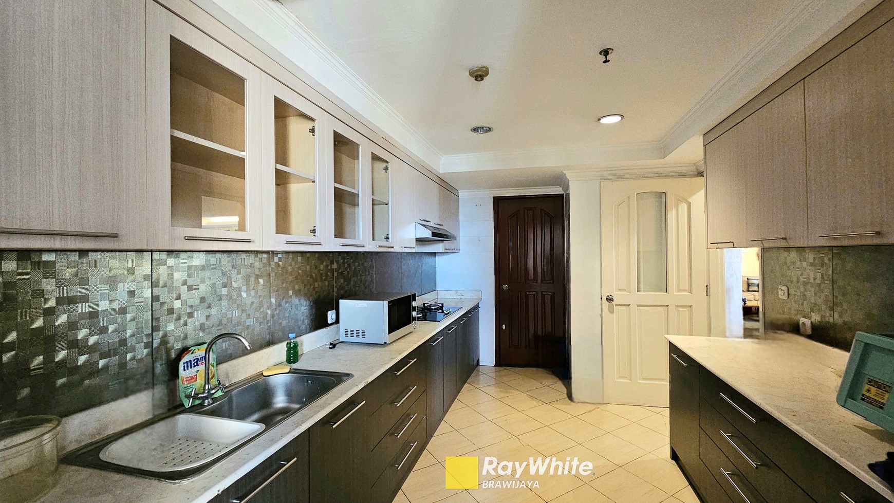 Apartemen Kusuma Candra, SCBD Sudirman, Jakarta Sekatan, dekat MRT Istora Mandiri