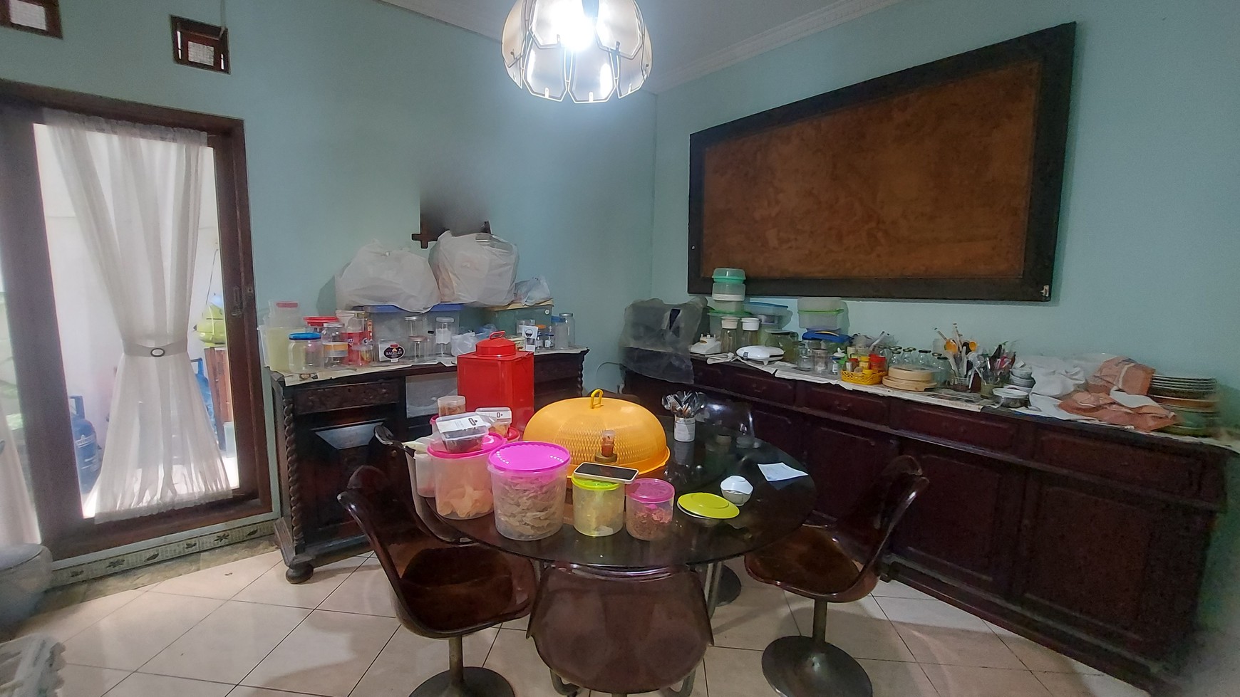 Rumah Nyaman Daerah Tebet Jakarta Selatan Akses 2 Mobil