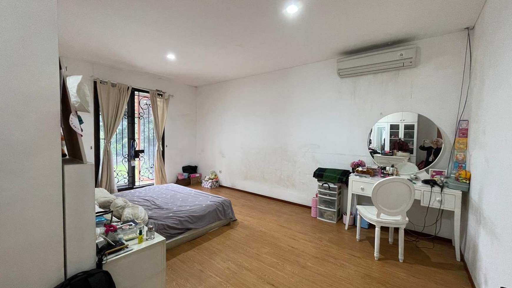 Rumah Split Level (2Level) Siap Huni dan Lokasi Strategis @Bintaro Sektor 7.
