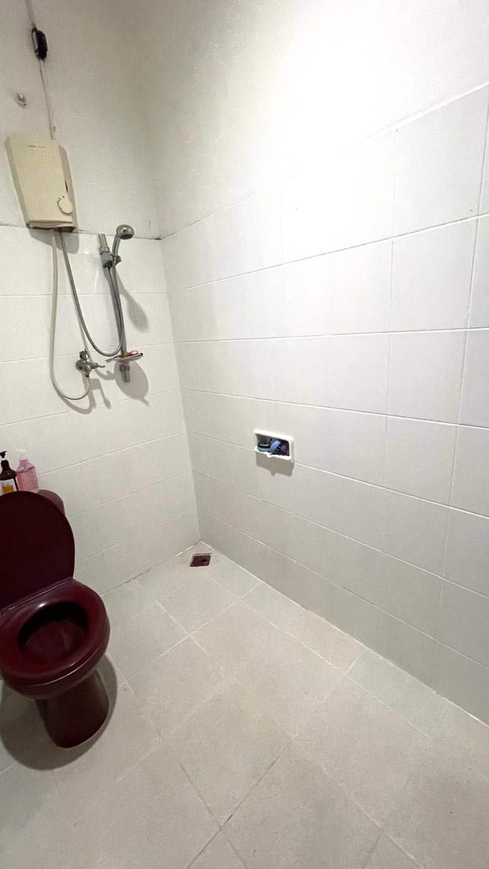 Rumah Siap Huni Dengan Hunian 2½ Lantai di @ Bintaro Sektor 9