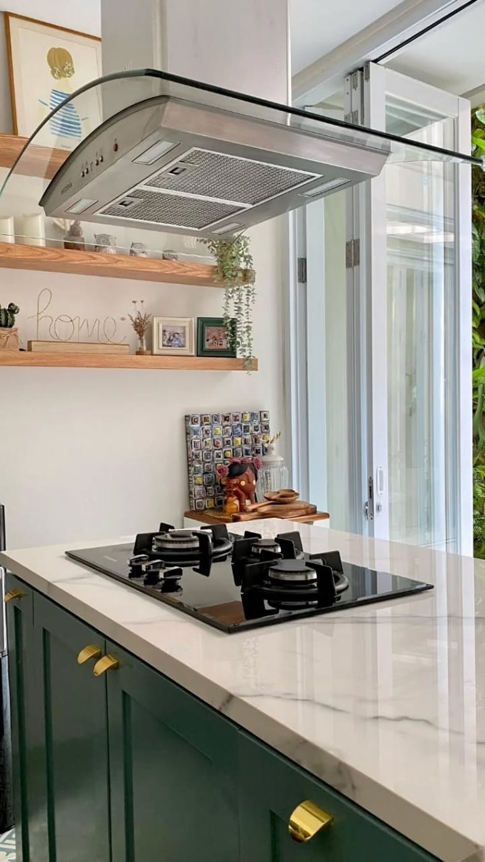 Rumah Cantik 2 Lantai dengan Desain Mewah dan Modern Lokasi Strategis @Jagakarsa, Jakarta Selatan