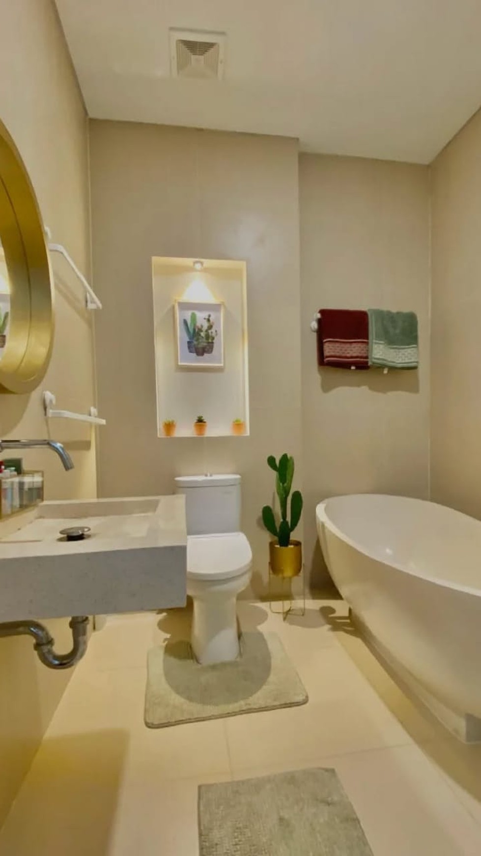 Rumah Cantik 2 Lantai dengan Desain Mewah dan Modern Lokasi Strategis @Jagakarsa, Jakarta Selatan