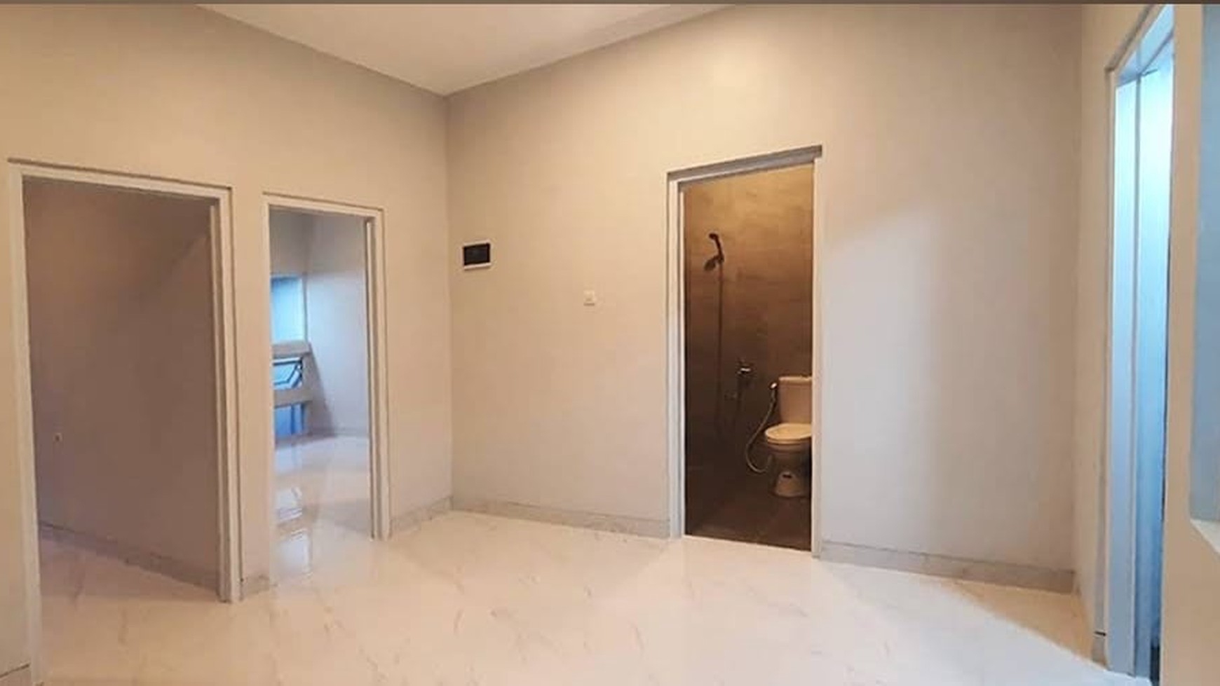 Dijual Rumah Dekat Dengan Universitas Budi Luhur Ciledug Tangerang 