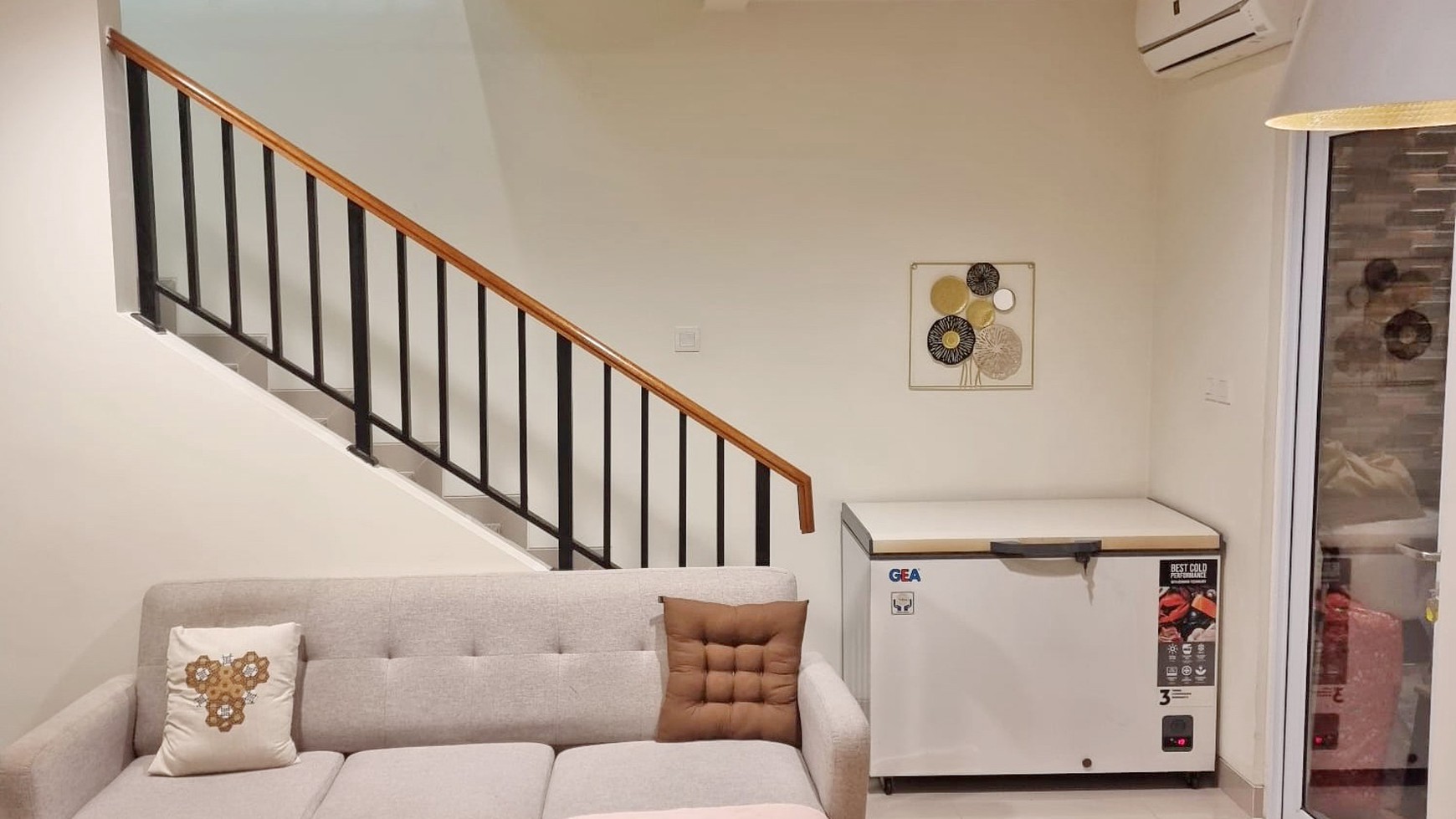 Rumah Cantik Modern di Cluster Rossini Gading Serpong