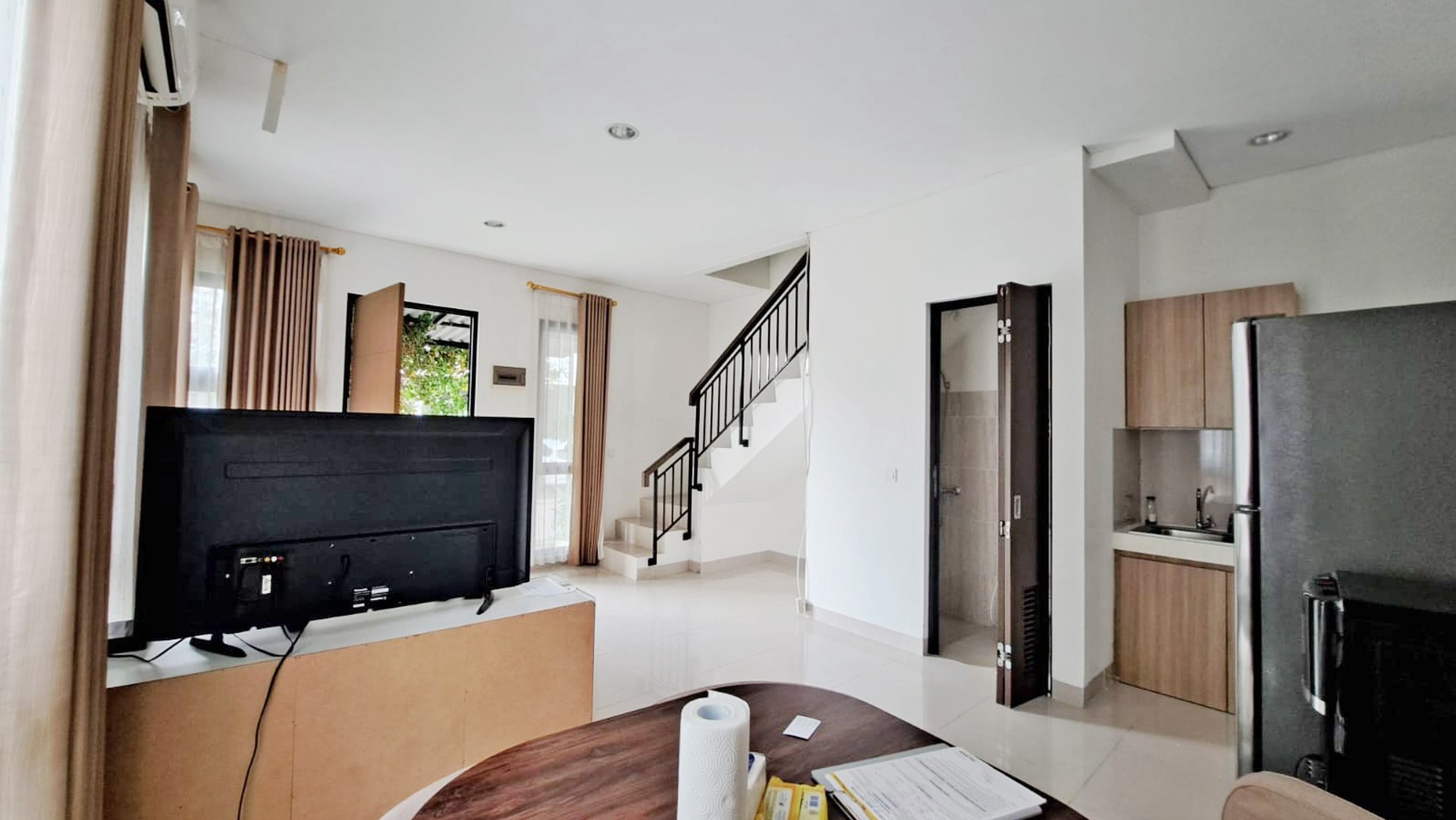 Rumah Cantik Posisi Hook di Provence Suite BSD City