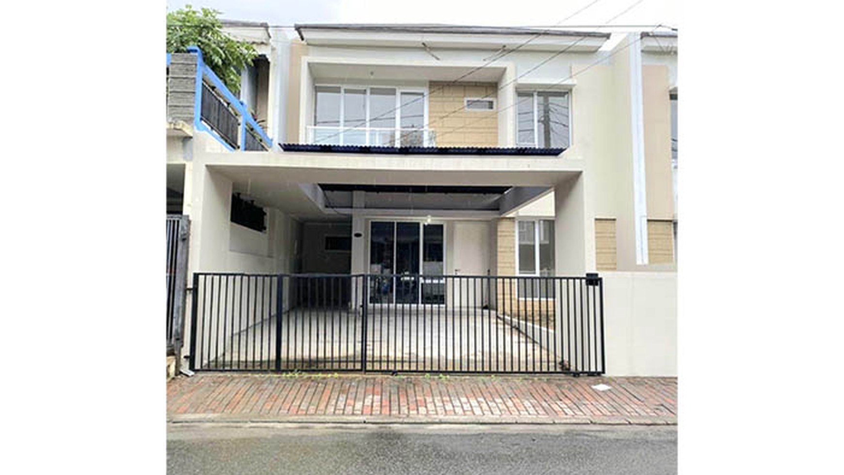 Rumah Duta Garden Cluster Beverly Hills, Benda Tangerang