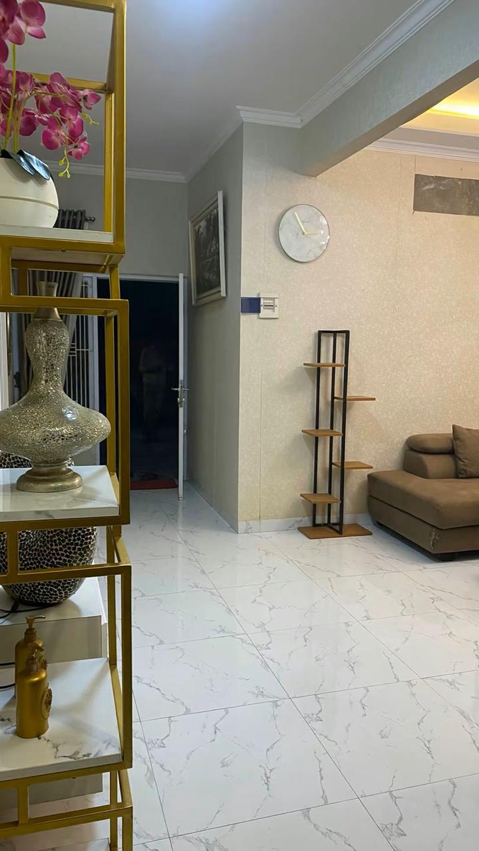 Rumah 2 Lantai Siap Huni dengan Hunian Nyaman dan Asri @Jagakarsa, Jakarta Selatan