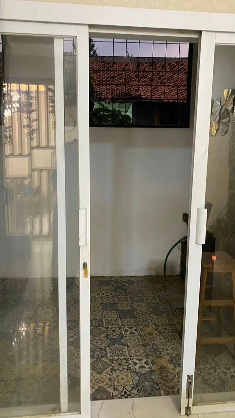 Rumah 2 Lantai Siap Huni dengan Hunian Nyaman dan Asri @Jagakarsa, Jakarta Selatan