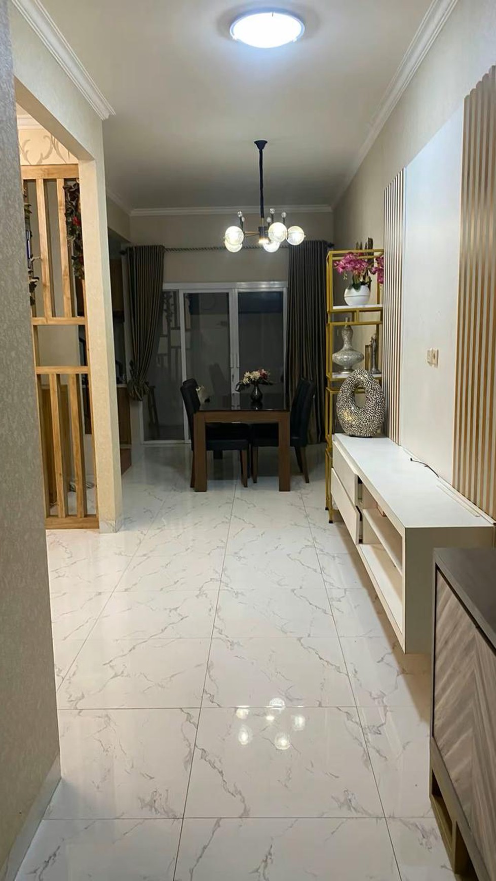 Rumah 2 Lantai Siap Huni dengan Hunian Nyaman dan Asri @Jagakarsa, Jakarta Selatan