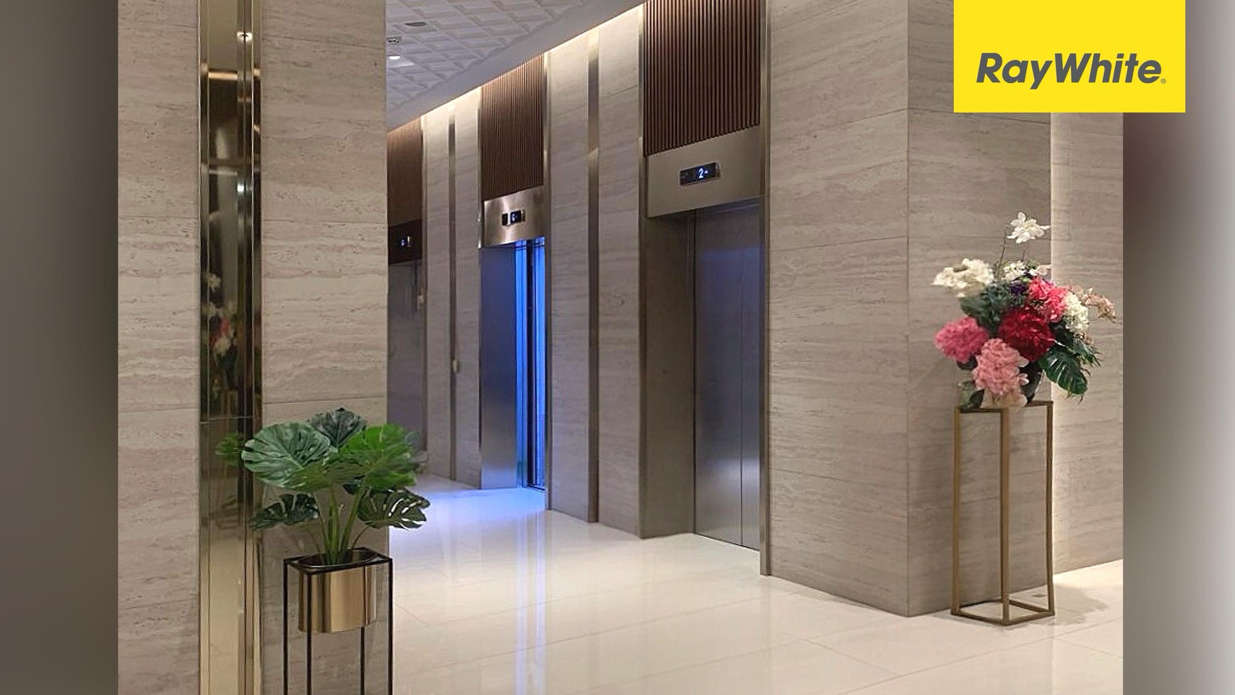 Apartemen View Swimming Pool di Podomoro Golf View