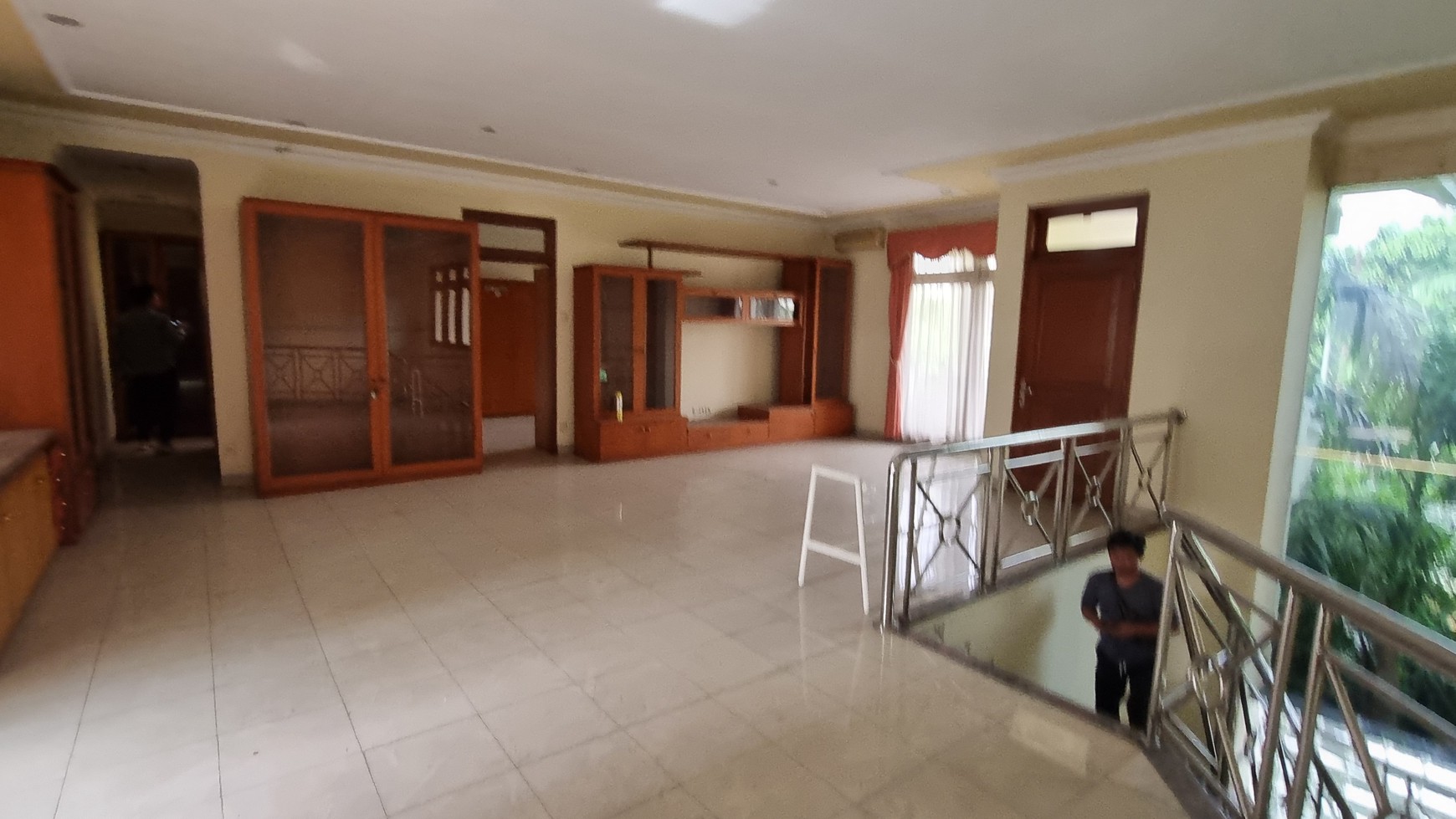 Rumah Bagus Di Jl Trapesium Raya Kebon Jeruk Jakarta Barat