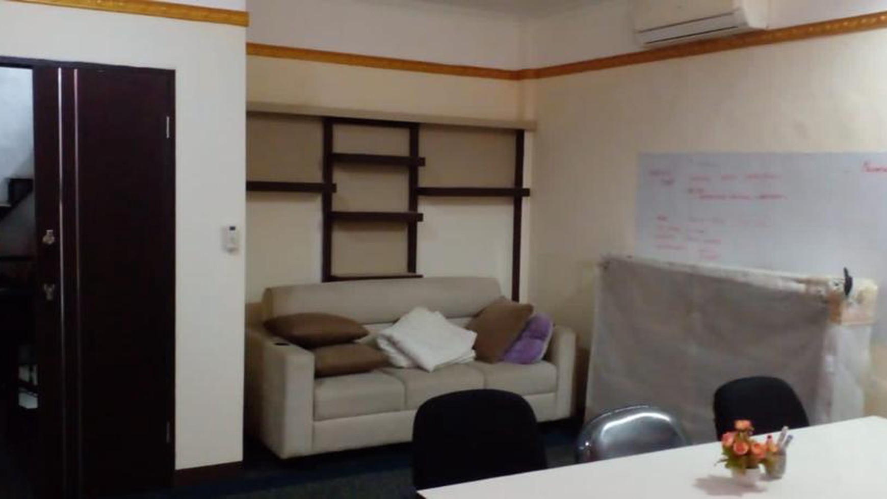 Ruko 3 Lantai The Royale Palace - Tebet