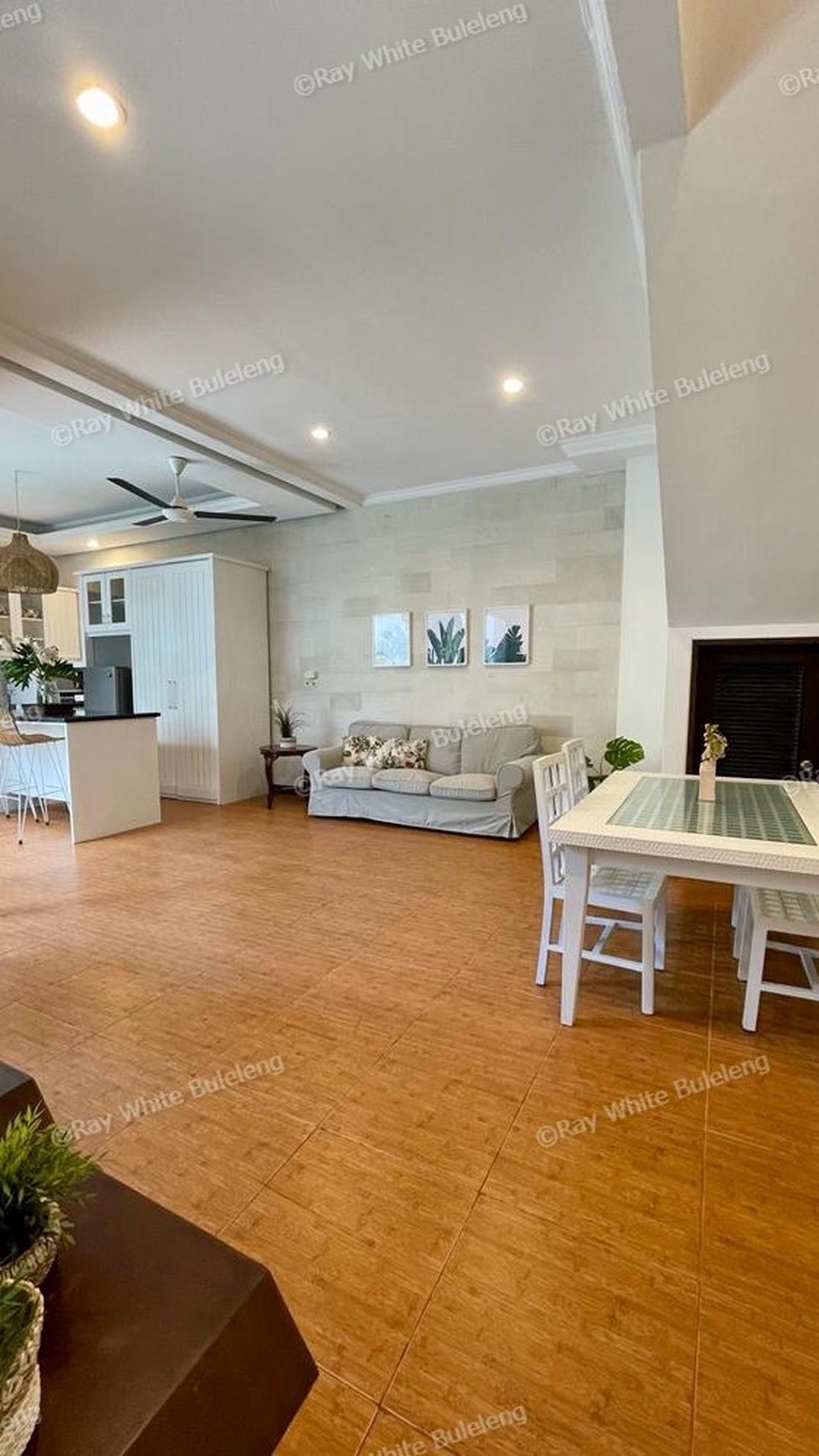 TWO STOREY VILLA IN SEMINYAK