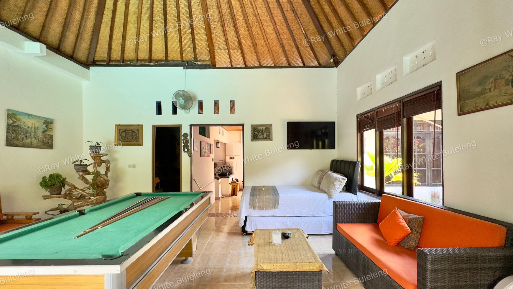 TWO BEDROOMS HOUSE FOR RENT!