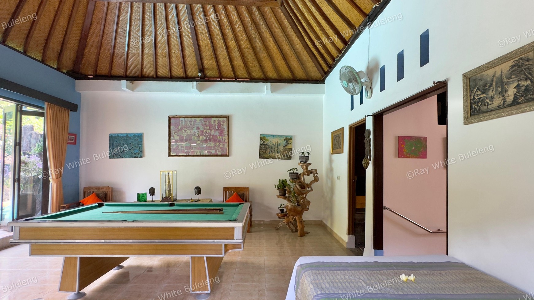 TWO BEDROOMS HOUSE FOR RENT!