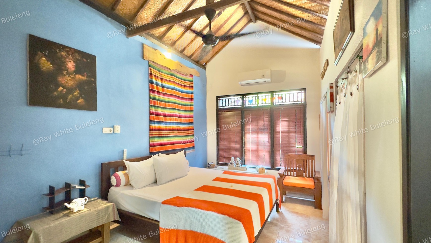 TWO BEDROOMS HOUSE FOR RENT!