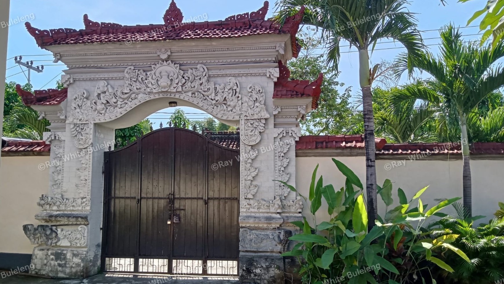 HILLSIDE VILLA IN PANJI WITH GUEST HOUSES AND BEAUTIFUL VIEW