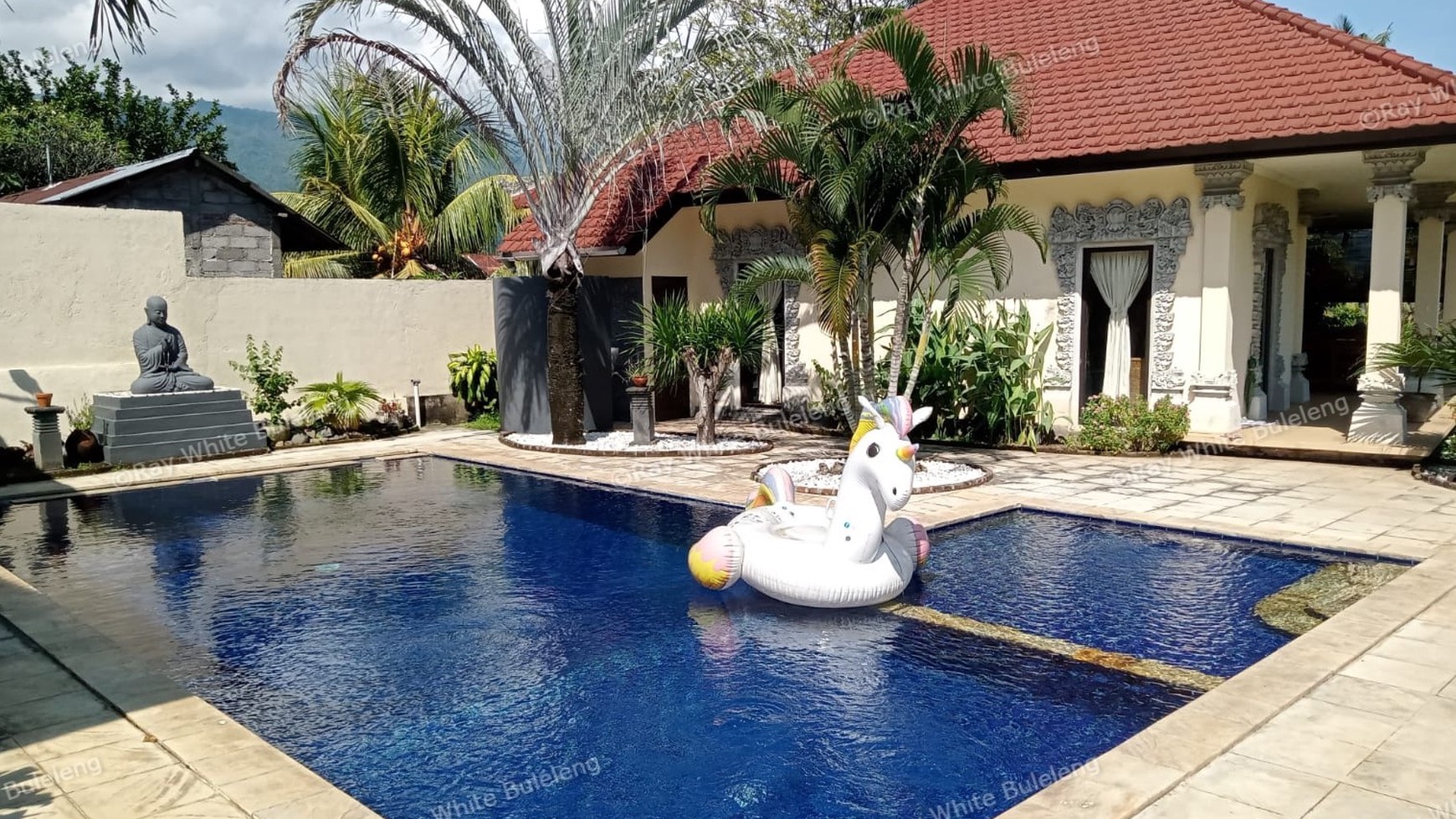 HILLSIDE VILLA IN PANJI WITH GUEST HOUSES AND BEAUTIFUL VIEW