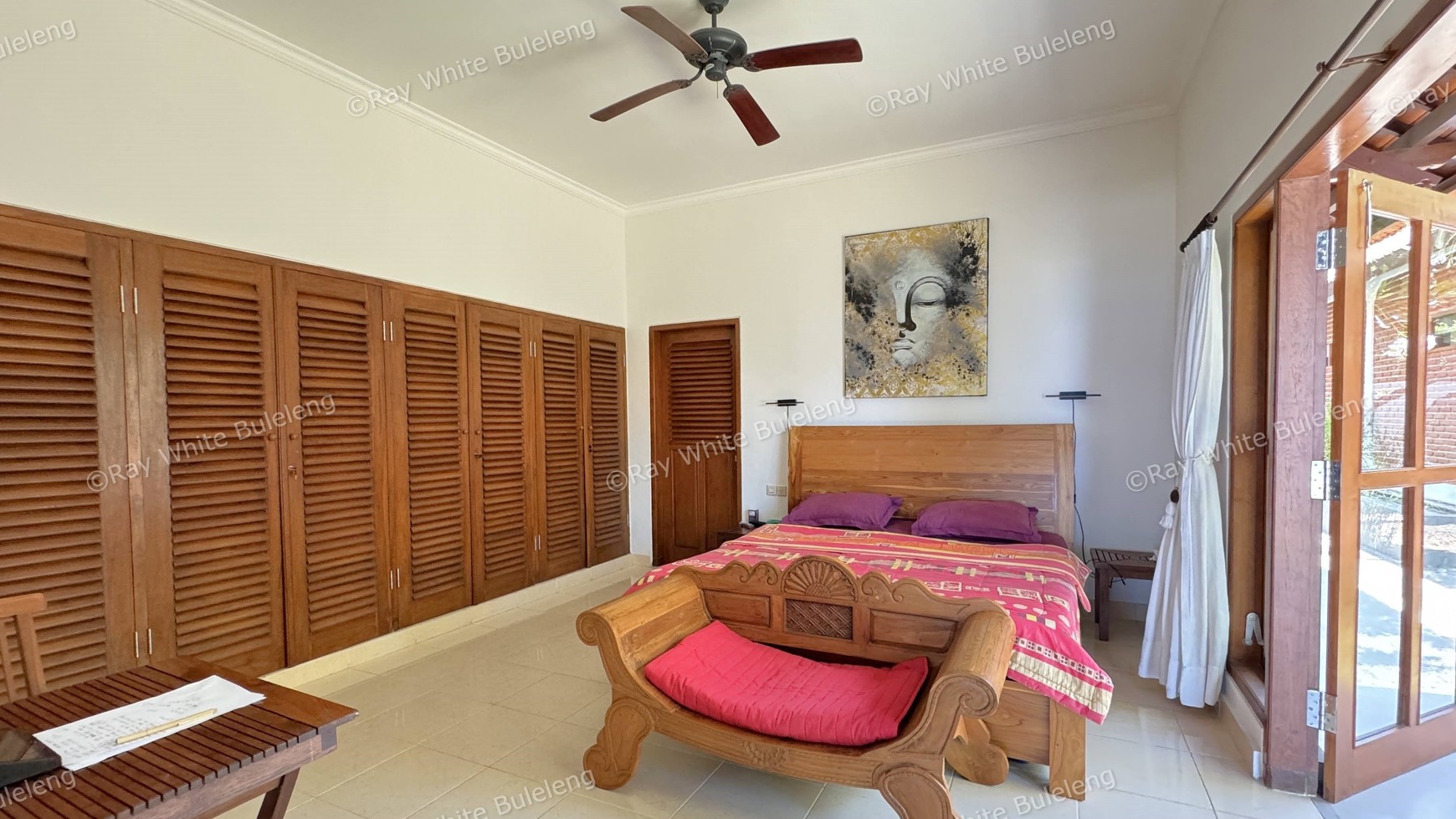 STUNNING BEACHFRONT VILLA IN THE NORTH EAST COST OF BALI