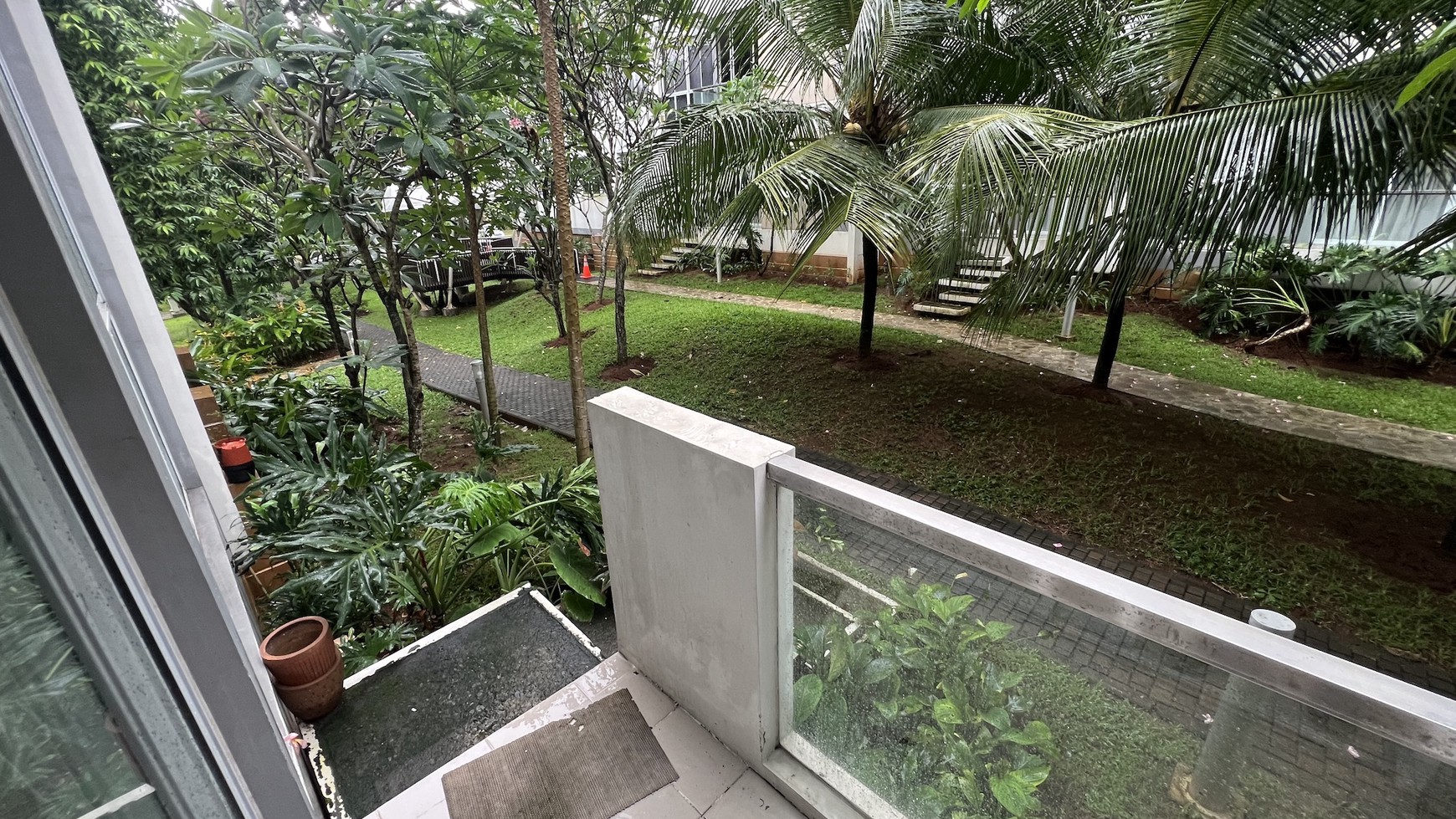 Dijual Condovilla Rainbow Spring Lantai Dasar, The Spring, Summarecon Serpong