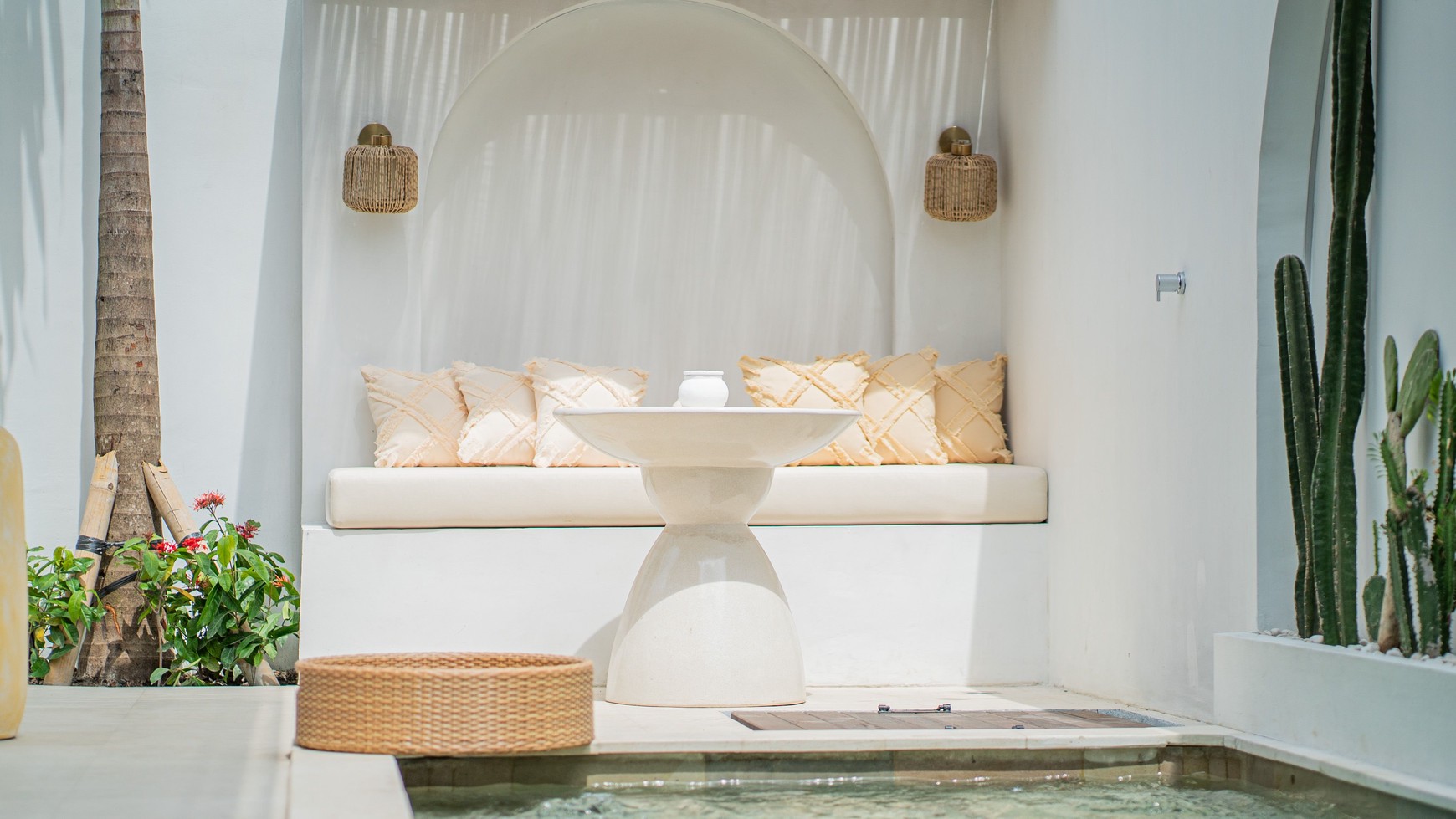 For Sale Leasehold - Brand new modern cozy villa in Kerobokan - Bali ( type Nameera Mediterranean )
