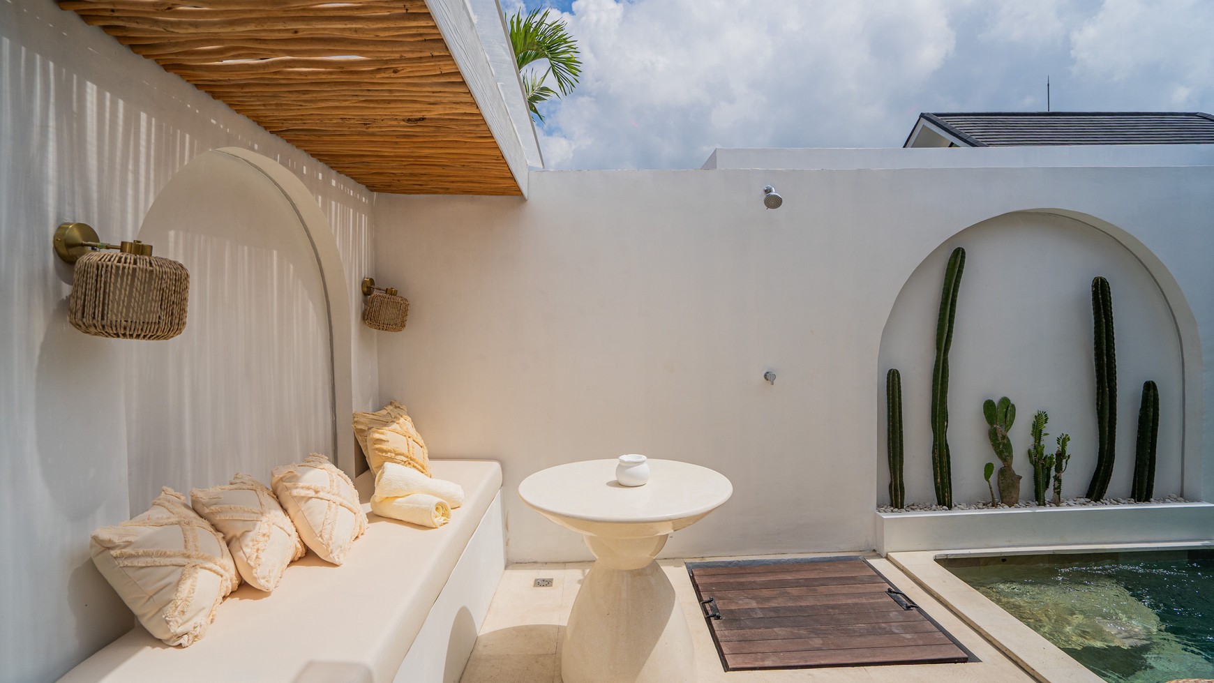 For Sale Leasehold - Brand new modern cozy villa in Kerobokan - Bali ( type  Nameera Mediterranean )