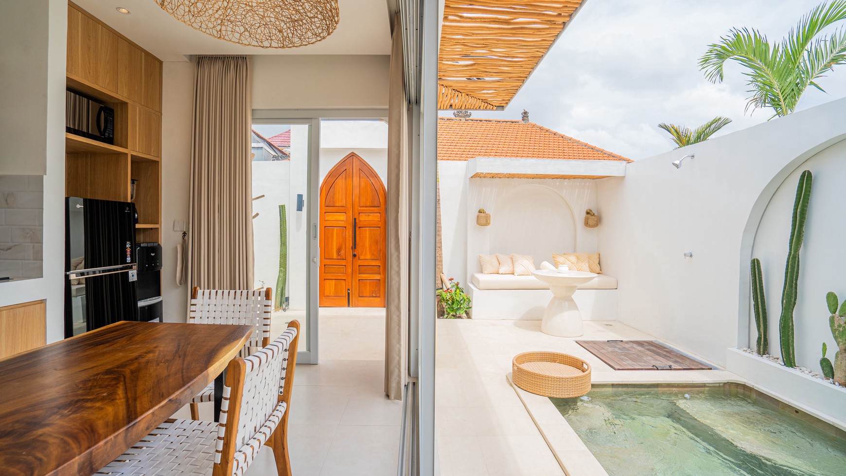 For Sale Leasehold - Brand new modern cozy villa in Kerobokan - Bali ( type  Nameera Mediterranean )