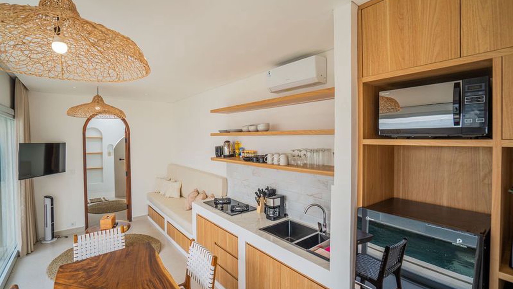 For Sale Leasehold - Brand new modern cozy villa in Kerobokan - Bali ( type  Nameera Mediterranean )
