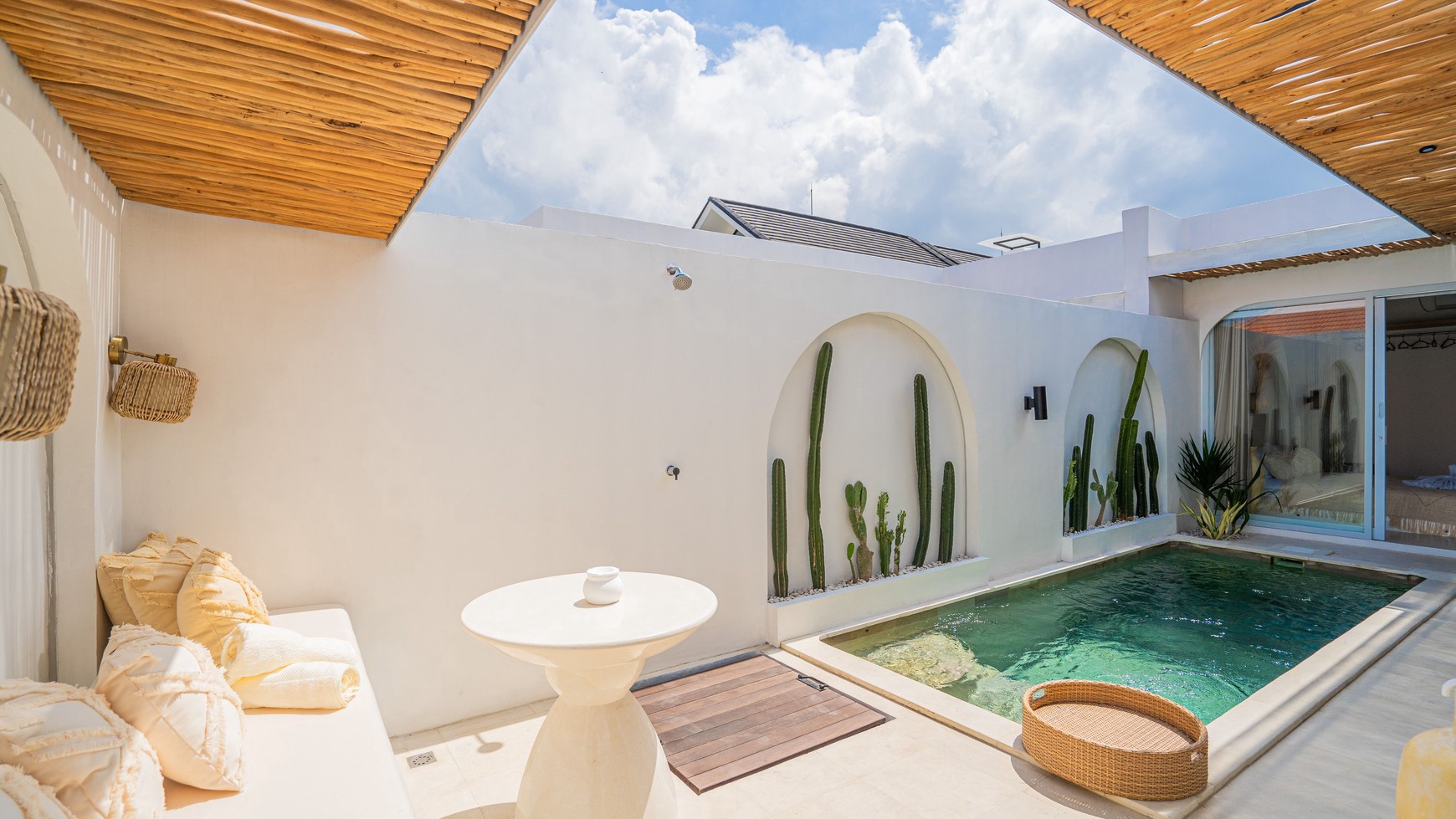 For Sale Leasehold - Brand new modern cozy villa in Kerobokan - Bali ( type  Nameera Mediterranean )
