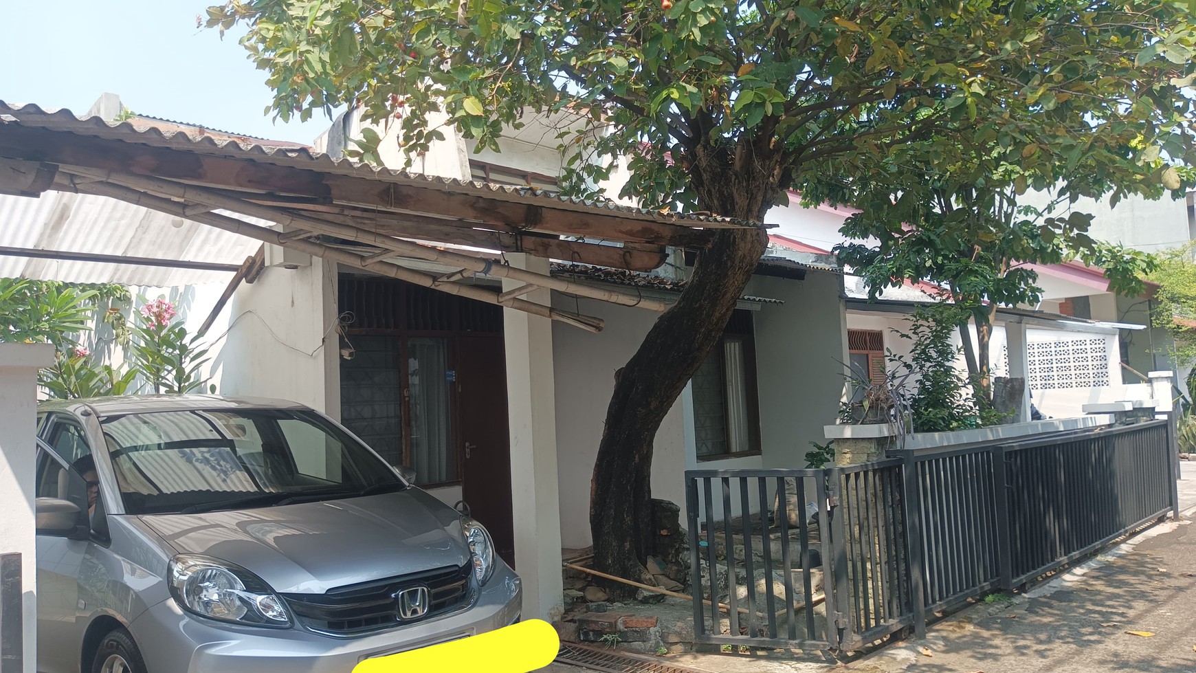 Rumah Klasik Dalam Komplek Harga NJOP Bisa Ditawar di Kalibata