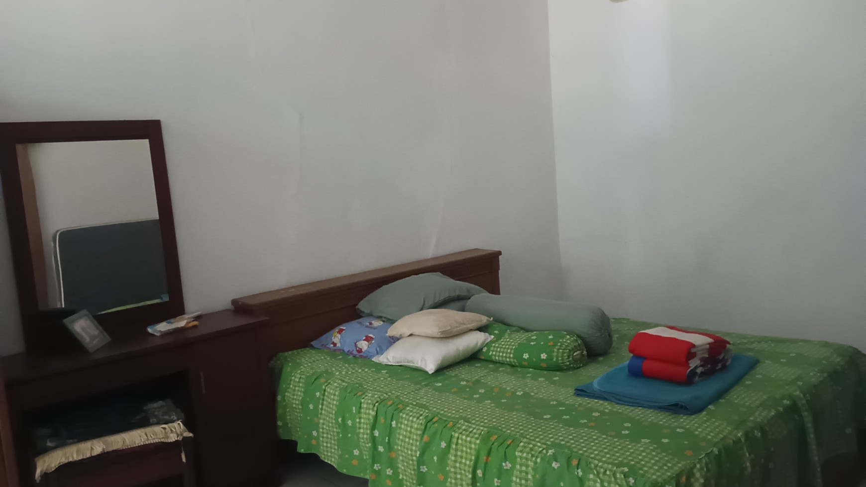 Rumah Klasik Dalam Komplek Harga NJOP Bisa Ditawar di Kalibata