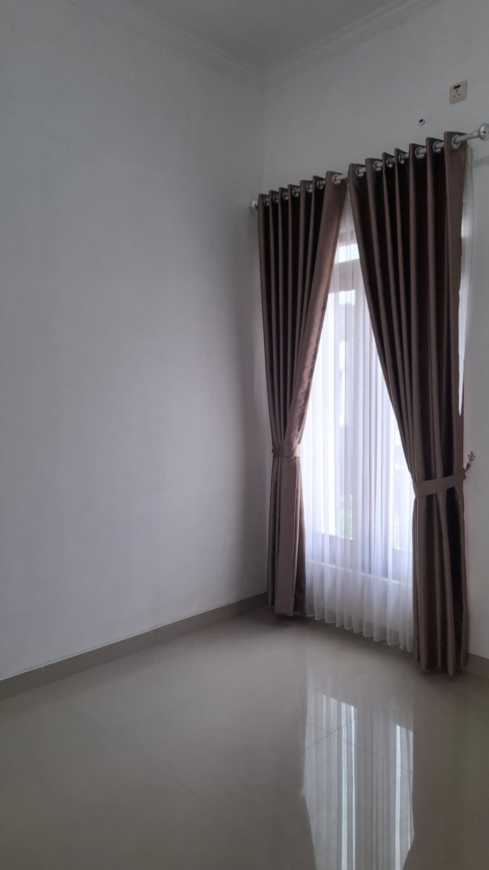 Rumah Tinggal 2 Lantai dalam Perum Grand Tlogoadi Mlati Sleman 