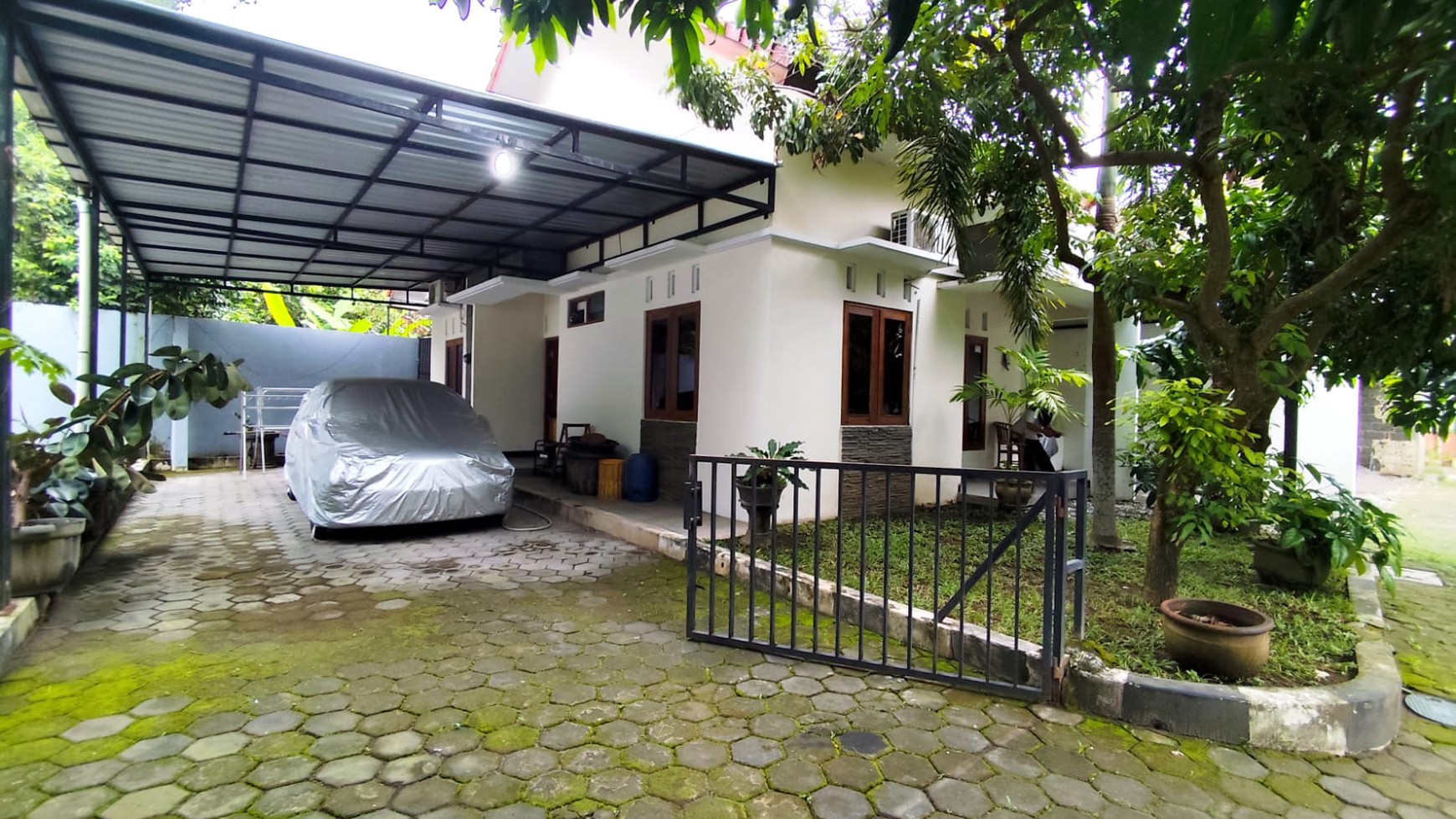 Rumah Tinggal Furnish Dalam Perum Griya Palem Hijau Godean Sleman