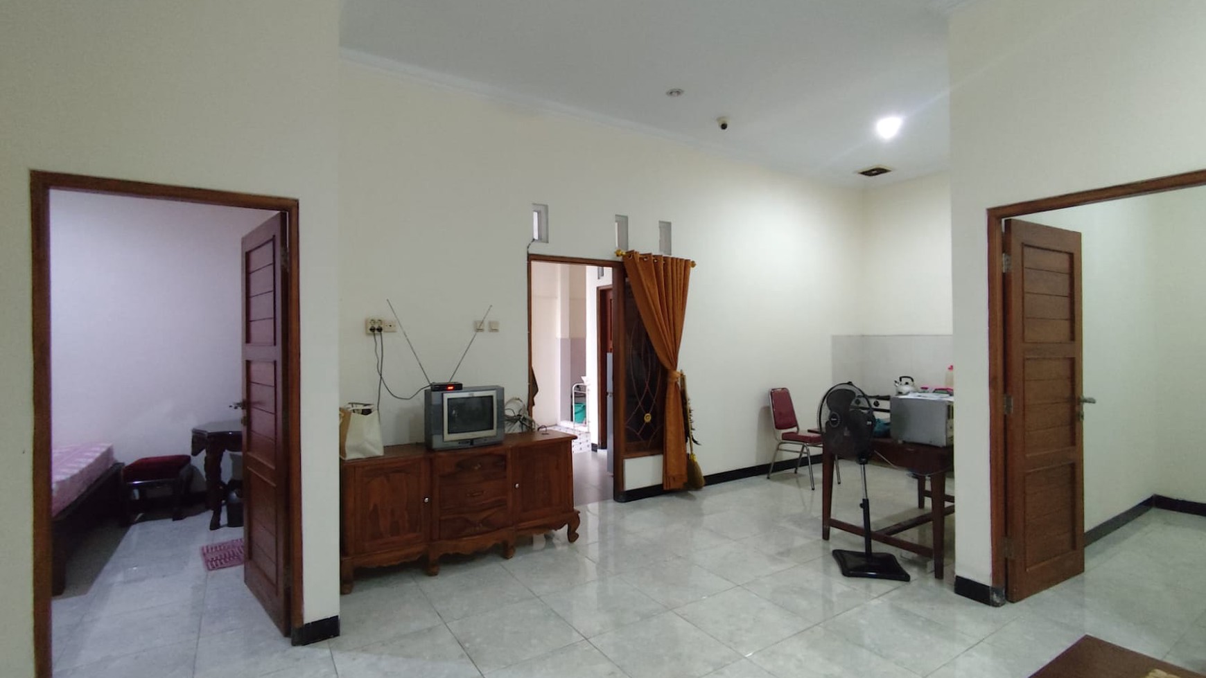 Rumah Tinggal Furnish Dalam Perum Griya Palem Hijau Godean Sleman